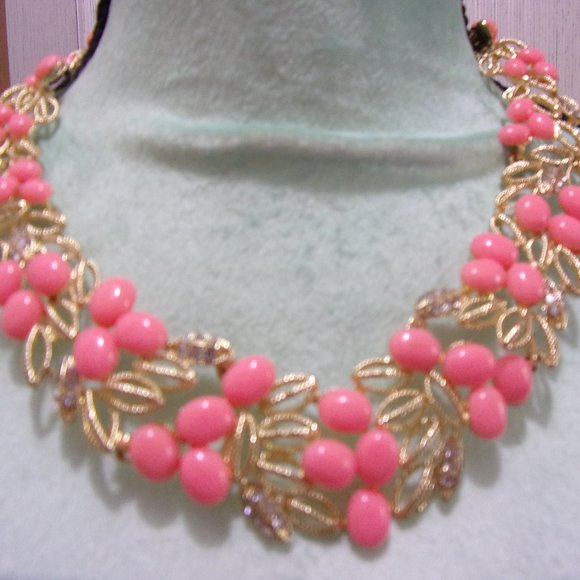 Gold Leafs/Crystals/Pink Bead/Flower Necklace - Picture 1 of 3